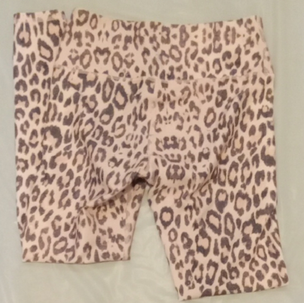 Leopard Print Pants - Picture 3 of 4
